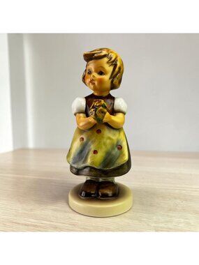 Goebel M.I. Hummel Figurine #257 "For Mother" 5" Tall TMK6 Collectible 1963